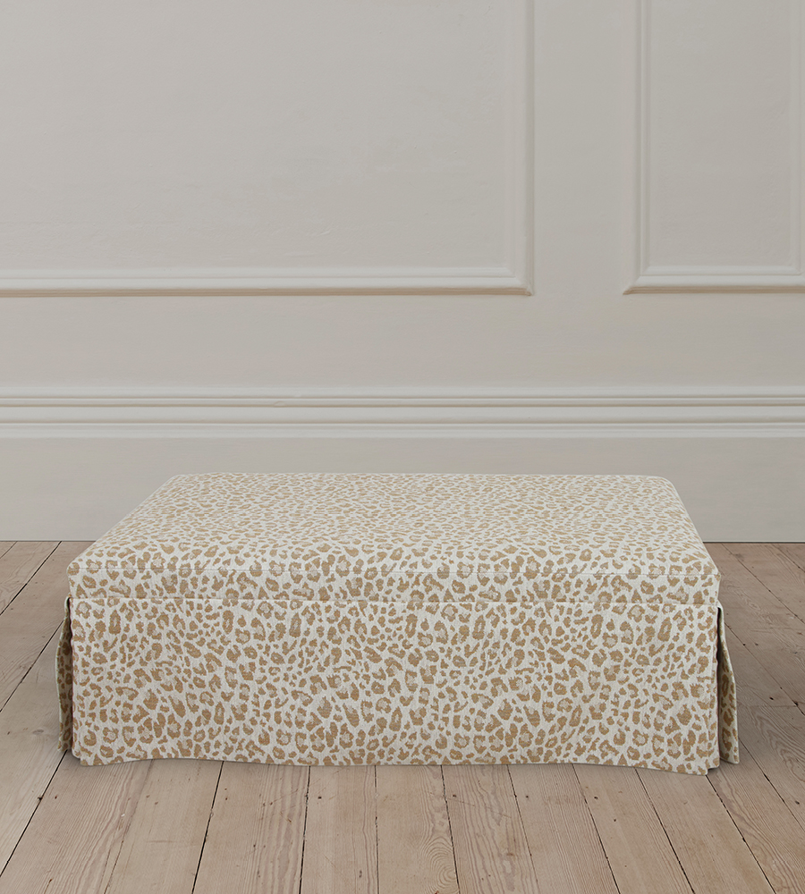 Sloane Skirted Stool in Baxter