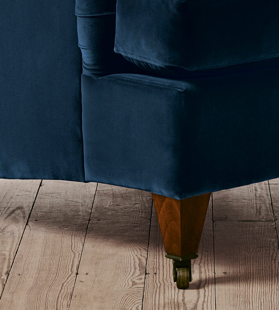 dark-blue-velvet