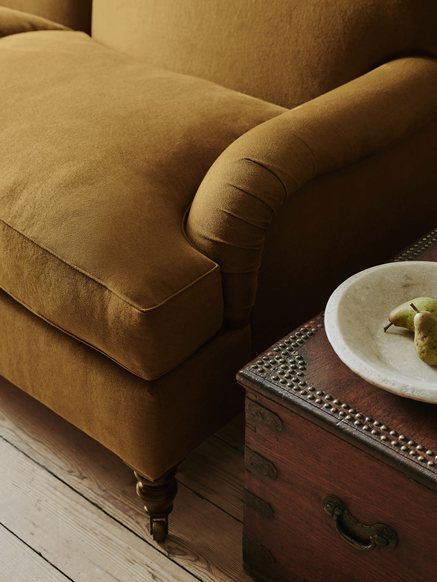 Stratford Linen Sofa