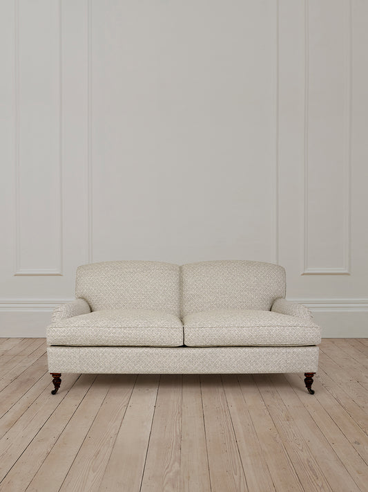 2.5 Seater Stratford Sofa in Clancey Beige