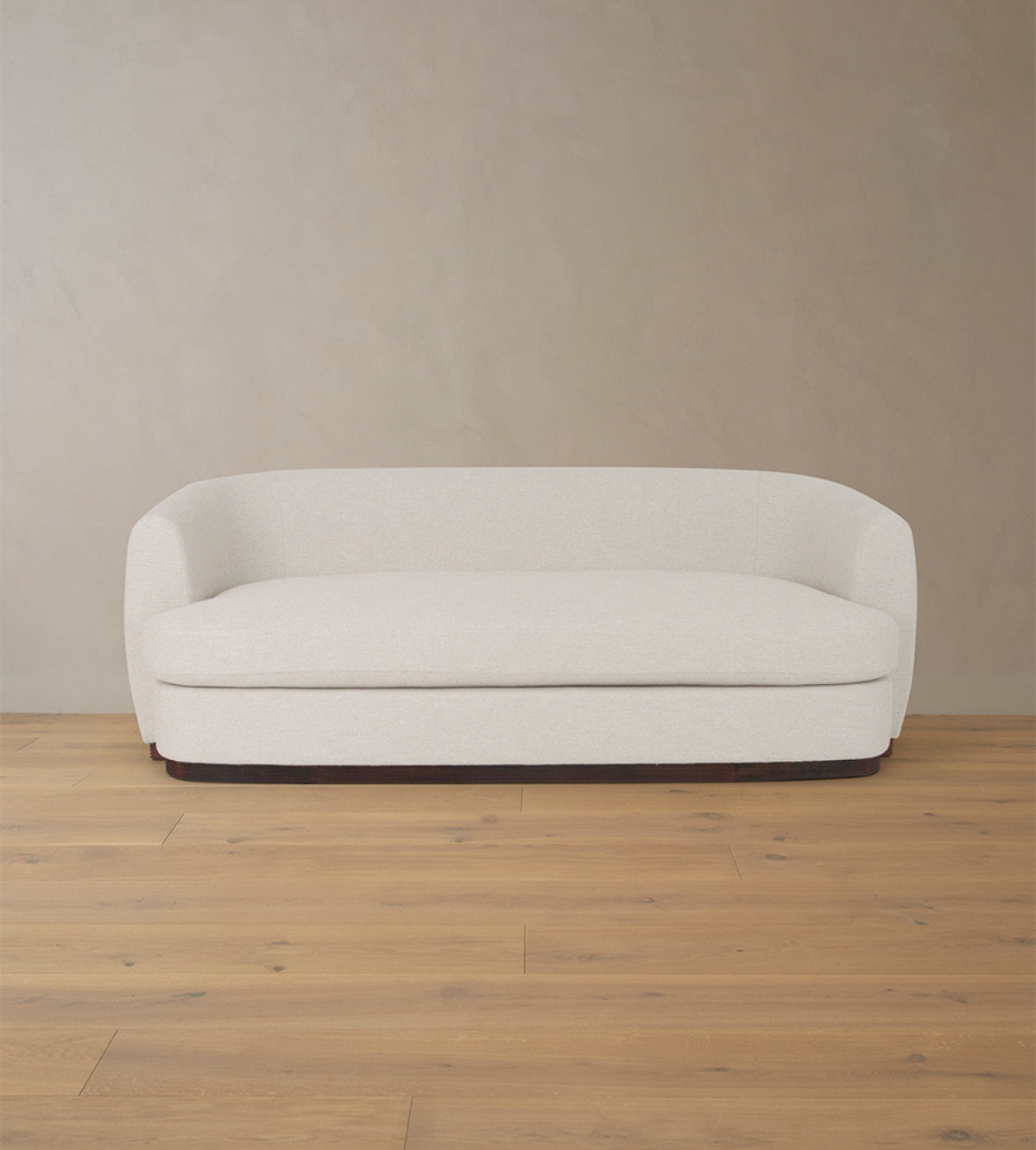 Canter Sofa