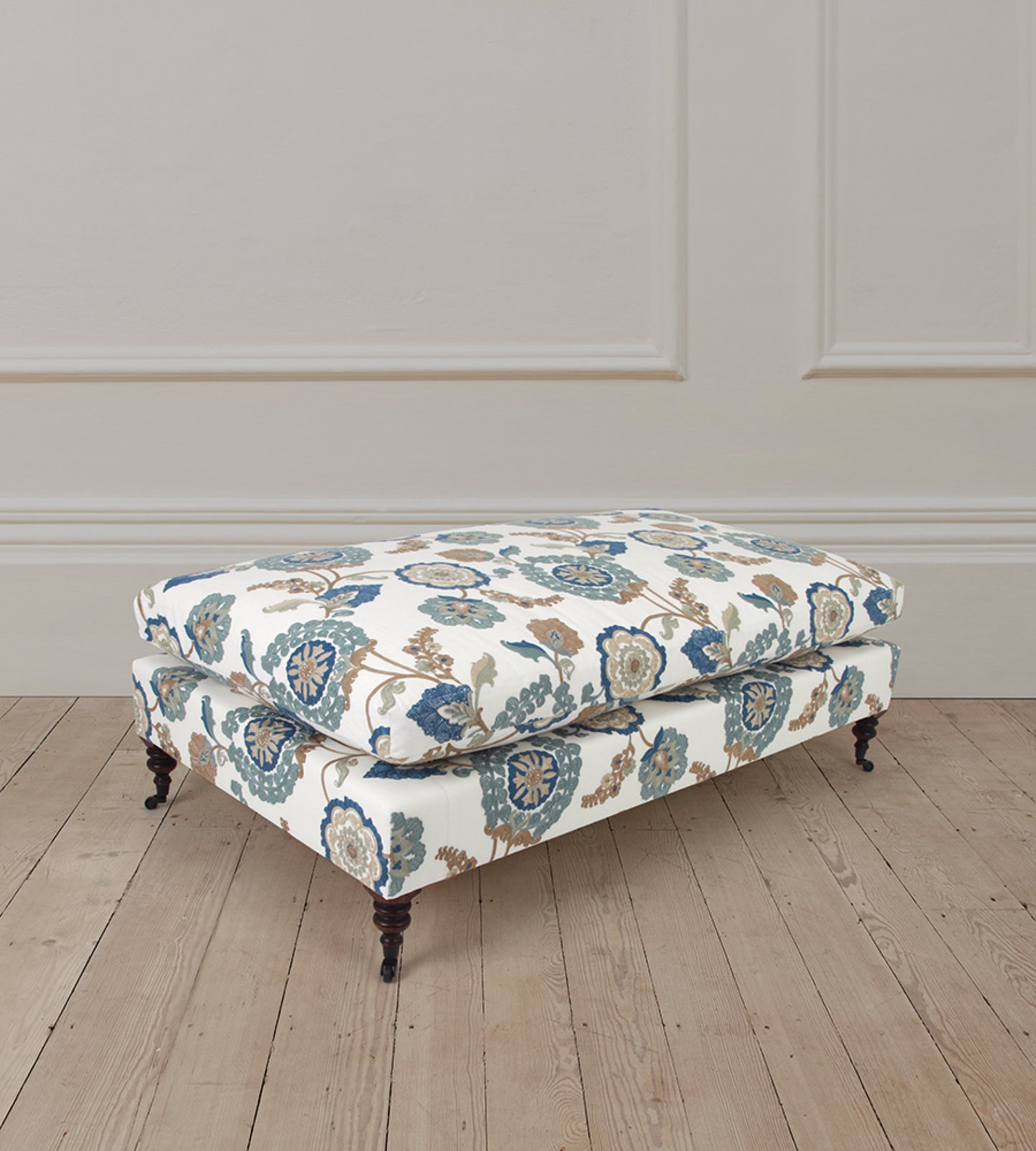Drayton Stool in Olander Blue