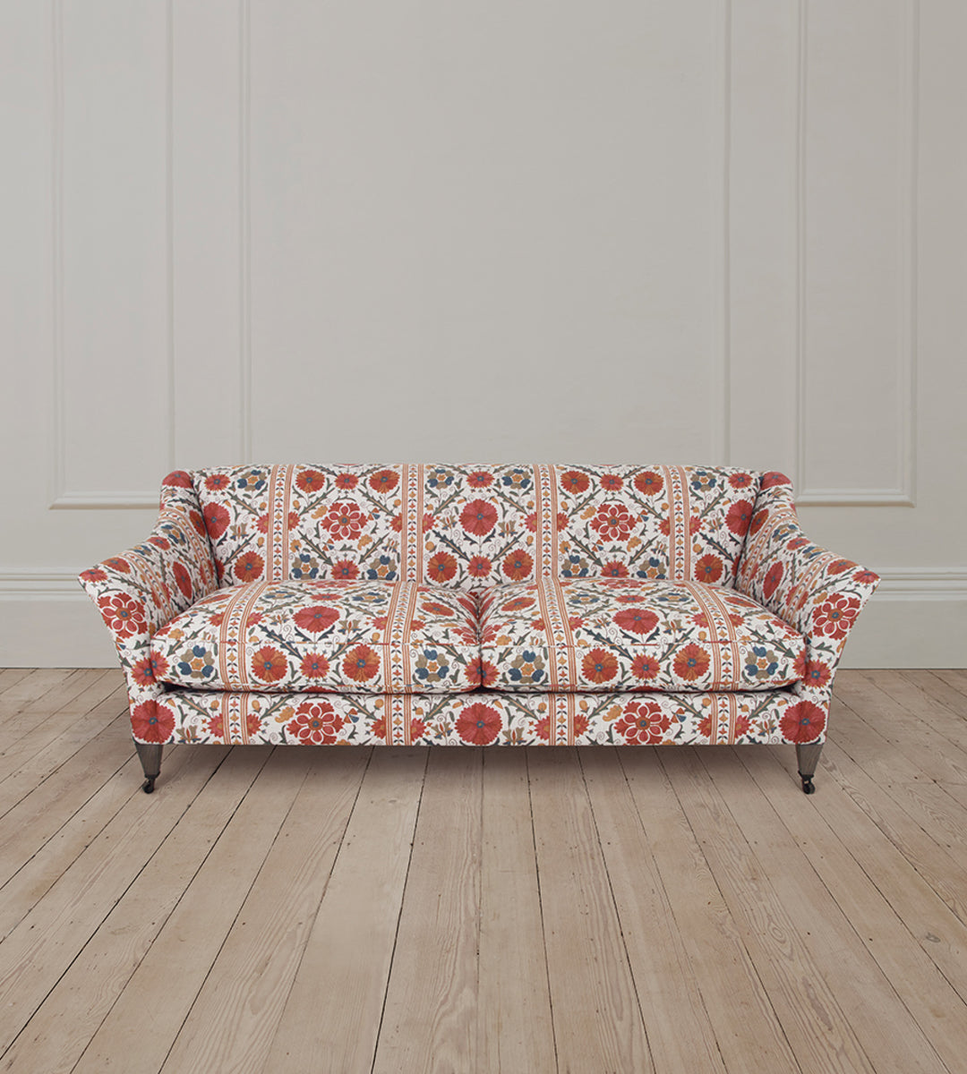 2.5 Seat Fairfax Sofa in Tamarind Antique Red