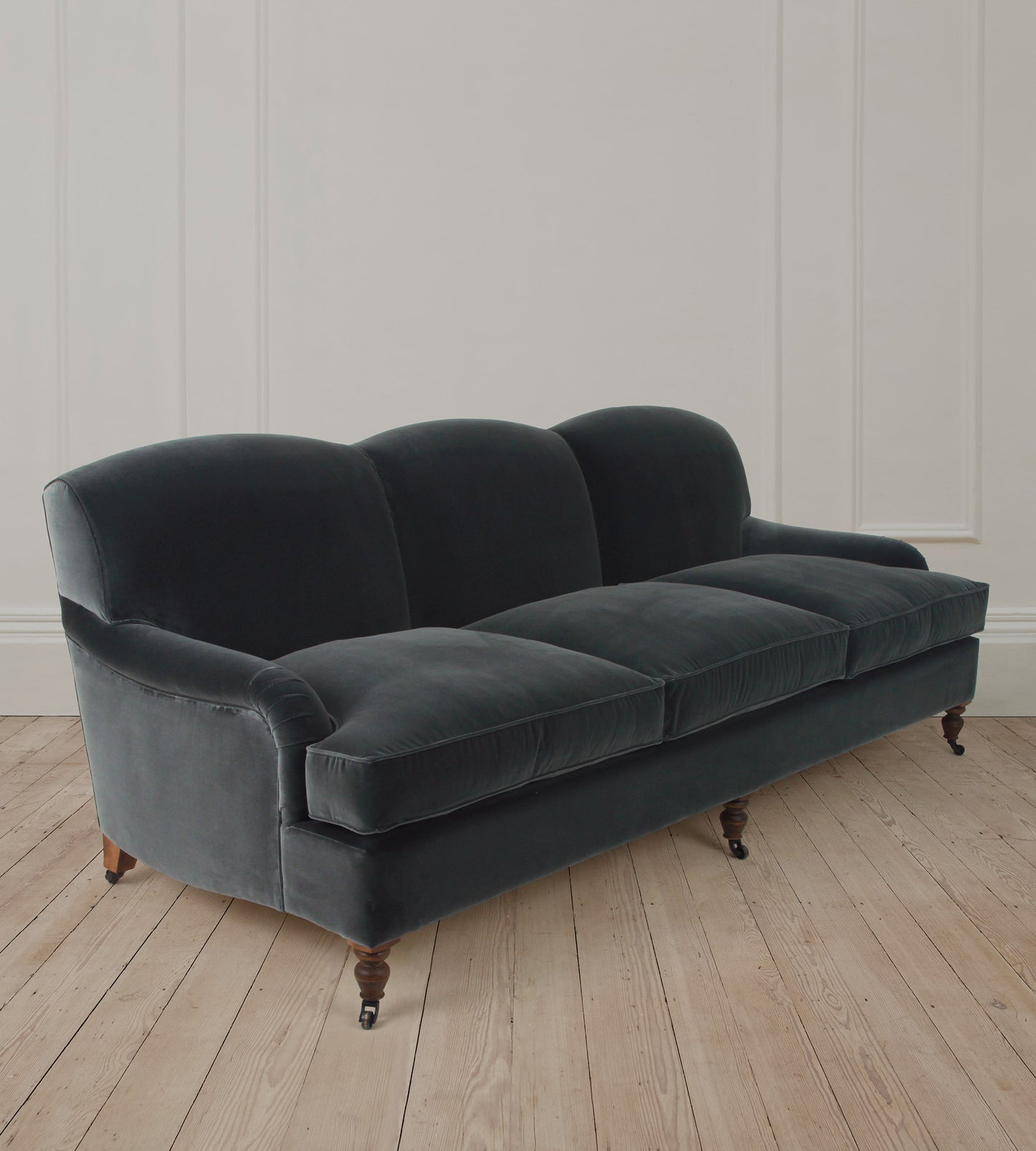 3 Seater Stratford Sofa in Rivoli Sauge