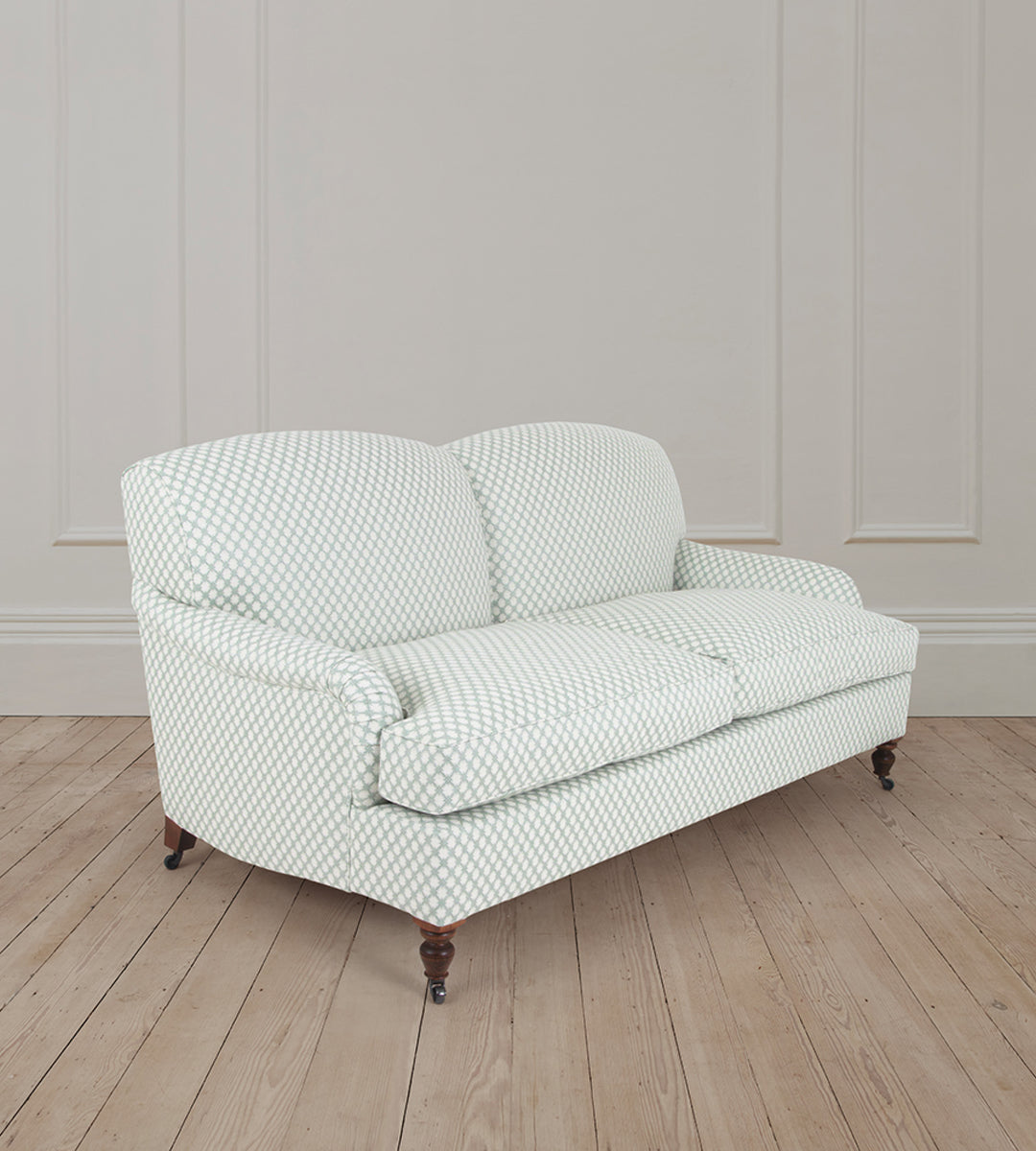 2.5 Seater Stratford Sofa in Radnor Aqua
