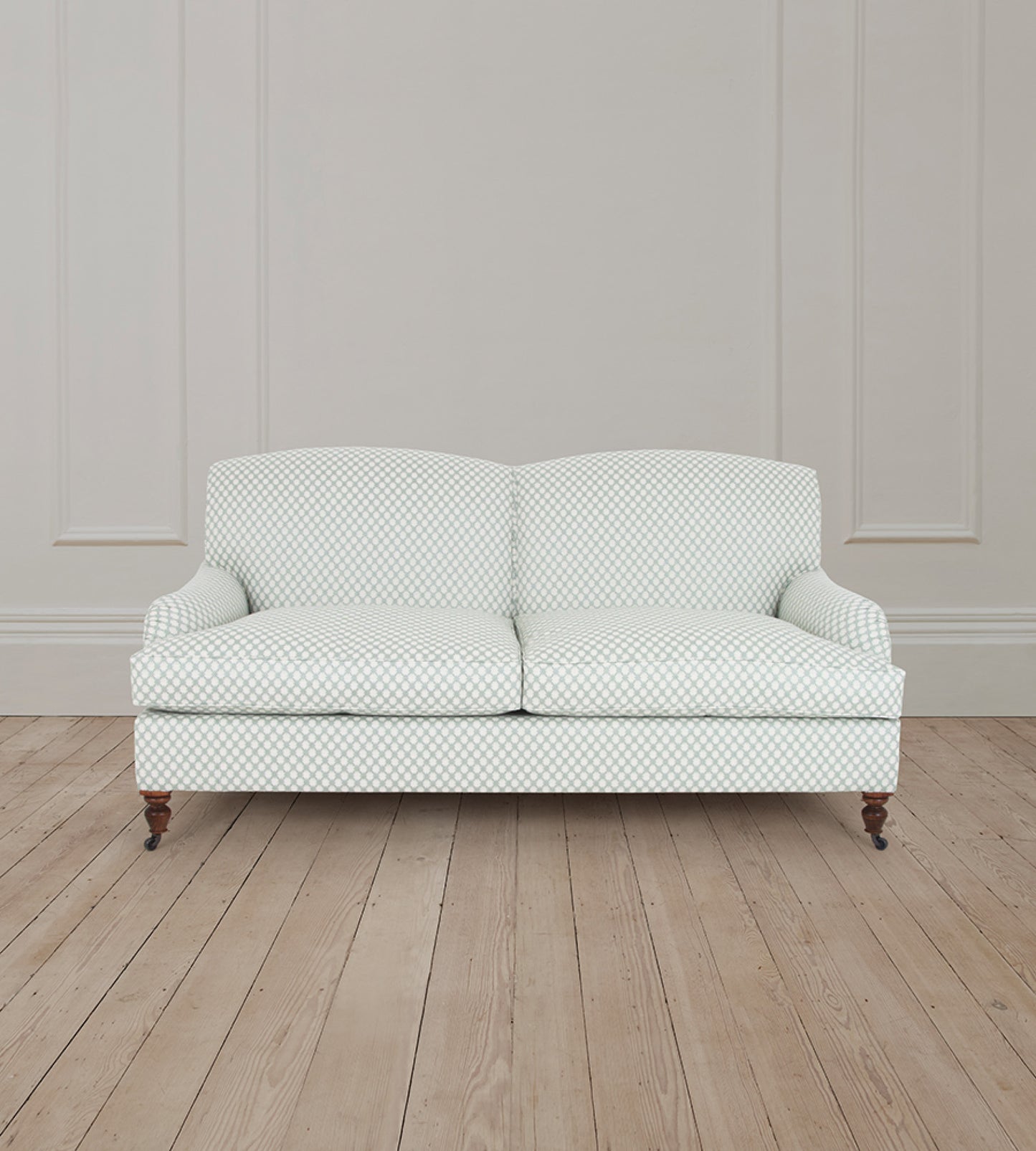 2.5 Seater Stratford Sofa in Radnor Aqua