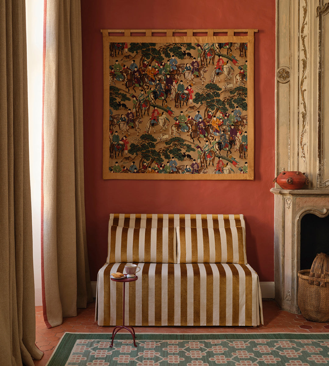Slipper Sofa in Napoli