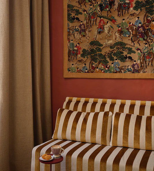 Slipper Sofa in Napoli