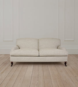 2.5 Seater Stratford Sofa in Clancey Beige