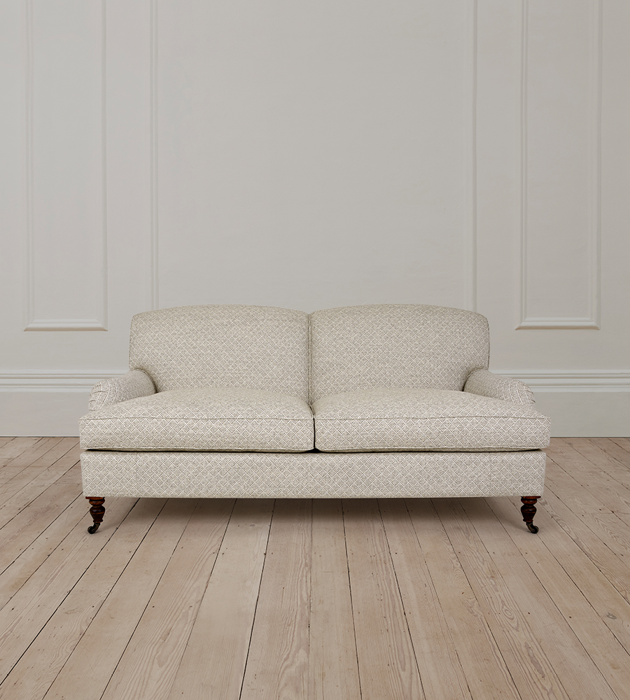 2.5 Seater Stratford Sofa in Clancey Beige